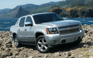 Banks PedalMonster is the best throttle controller for your Chevrolet Avalanche. Here's why.